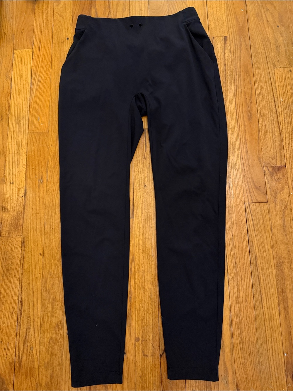 lululemon athletica woman’s Black Slim Tech Joggers